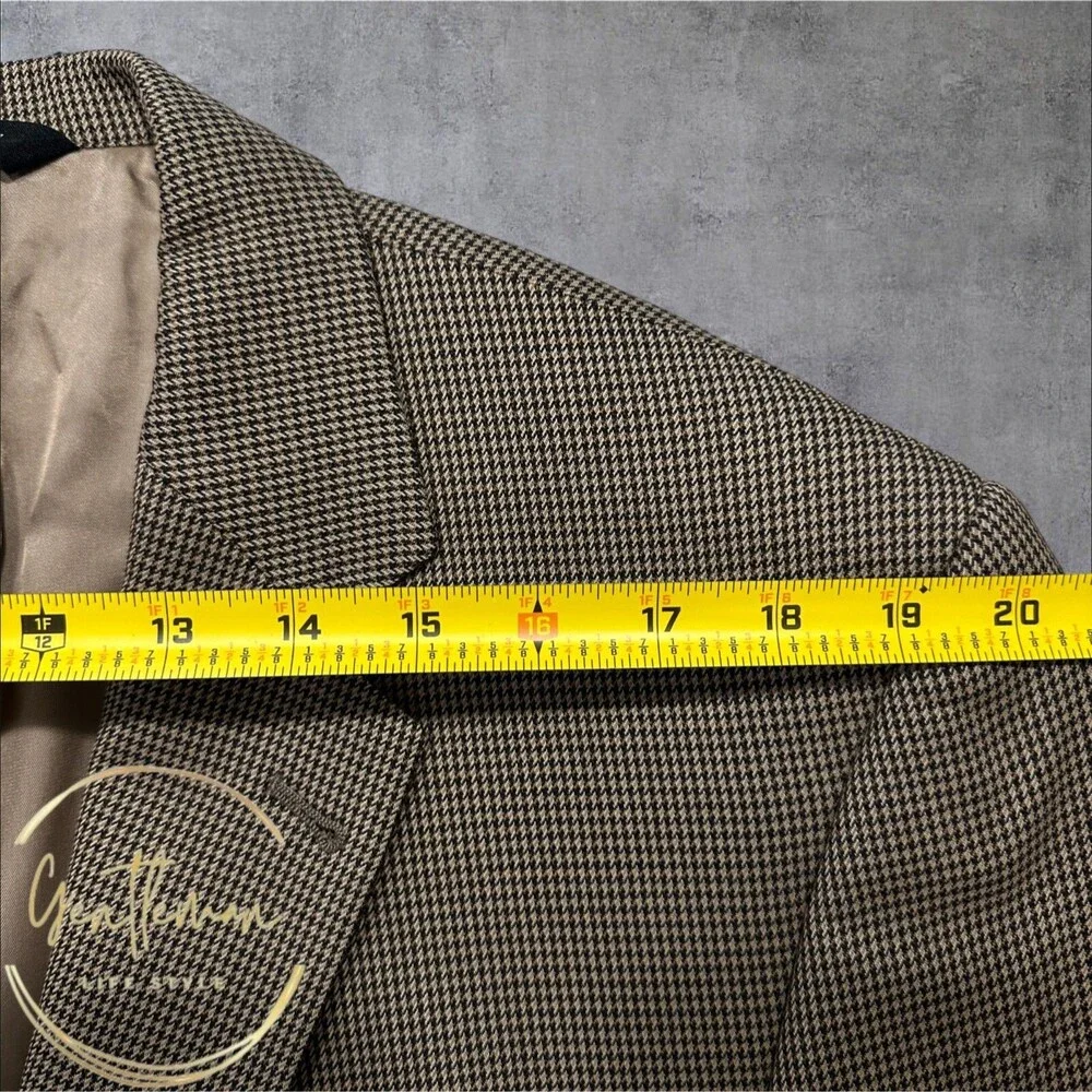 JOS A BANK Men's Blazer Sport Coat 2-Button Suit Jacket 44L Brown/Tan Wool